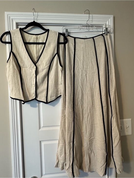 Dresses & Skirts - Illa Illa Linen Binding Detail Vest and Skirt